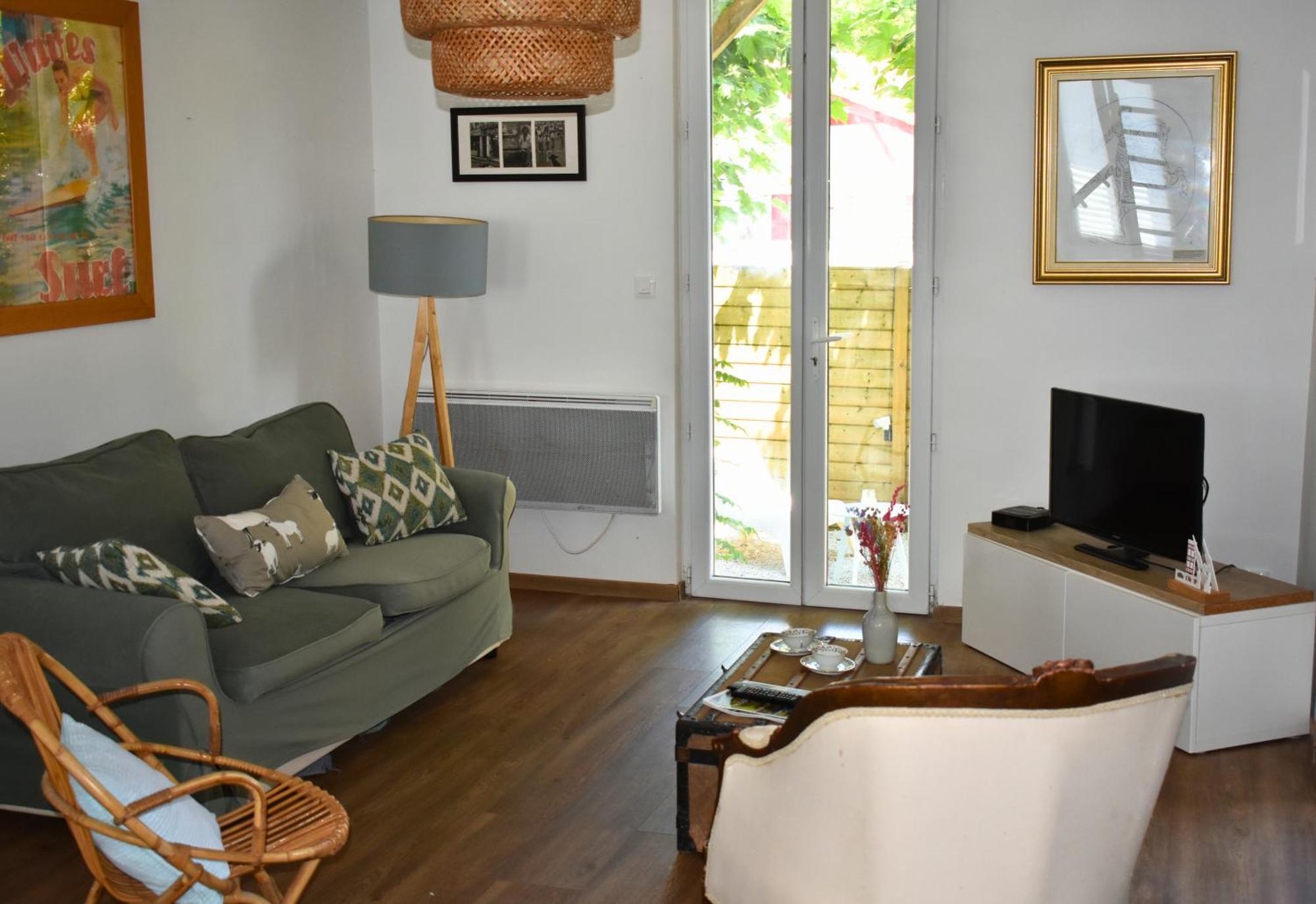 Villa Regis - Jardin-Parking-Wifi-Equipe Μπαγιόν Εξωτερικό φωτογραφία