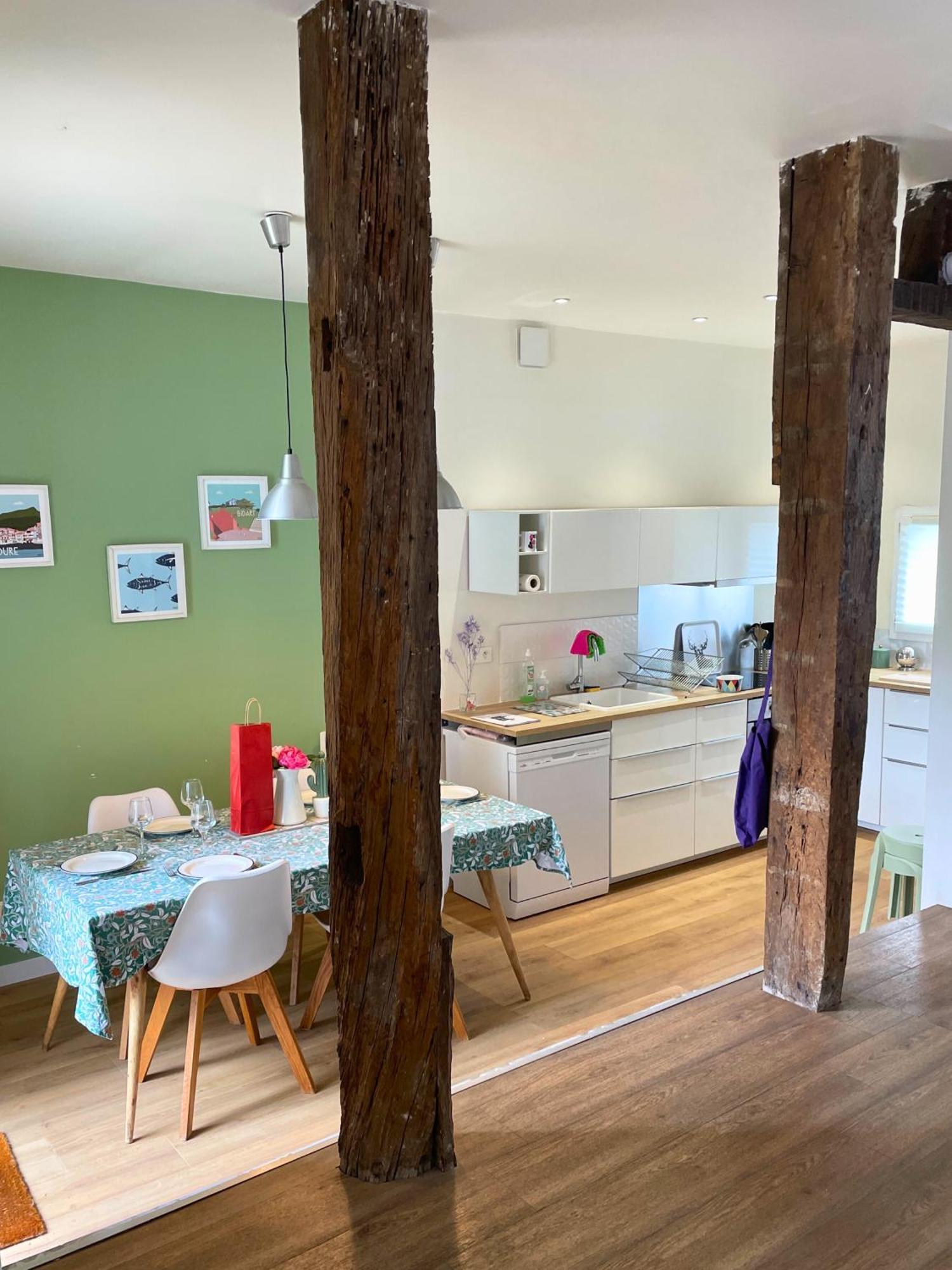 Villa Regis - Jardin-Parking-Wifi-Equipe Μπαγιόν Εξωτερικό φωτογραφία